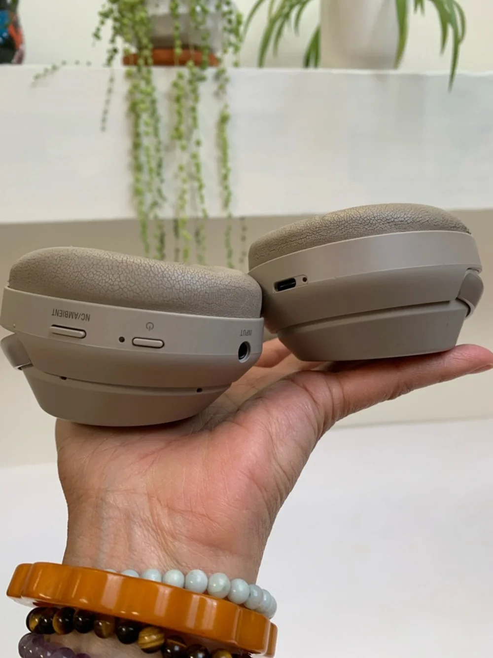 For Parts Sony WH-1000X M3 Wireless Over-Ear Headphones in Beige - Working